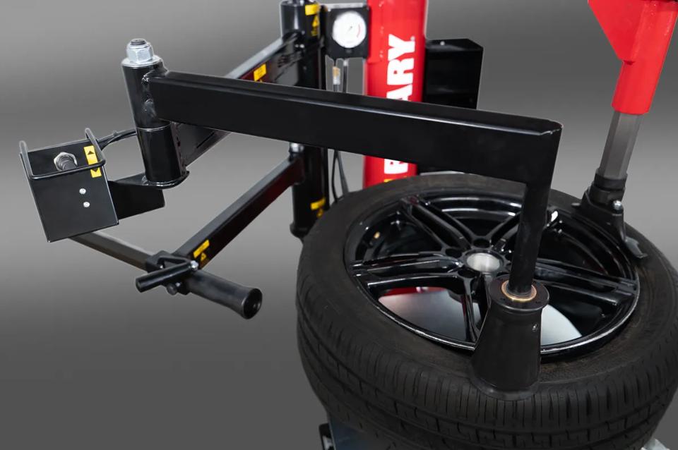 ホビーラジコン TIRE TRUER FULL AUTOMATIC Mud Slingers Monster Size 40 Series 3.8