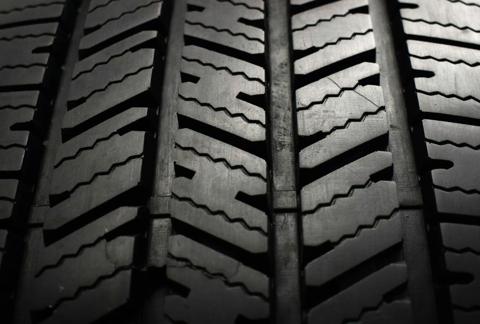 Tire tread